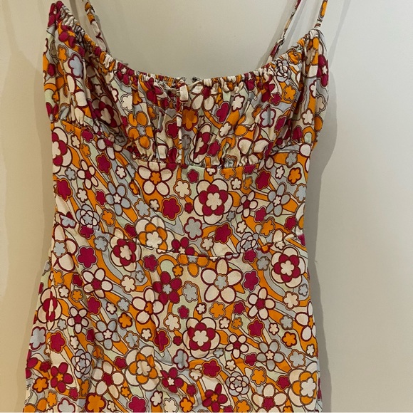 Aritzia, Sun Deh white, pink and orange dress with flower print - Picture 5 of 8